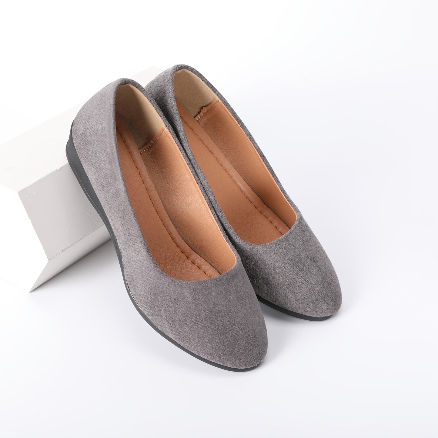 Elegant Black Comfort Style Slip On Loafers