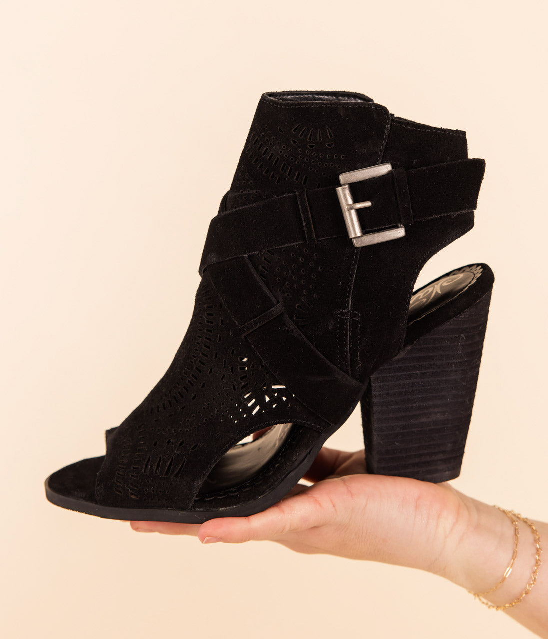 Zuzanna Heeled Sandal in Black