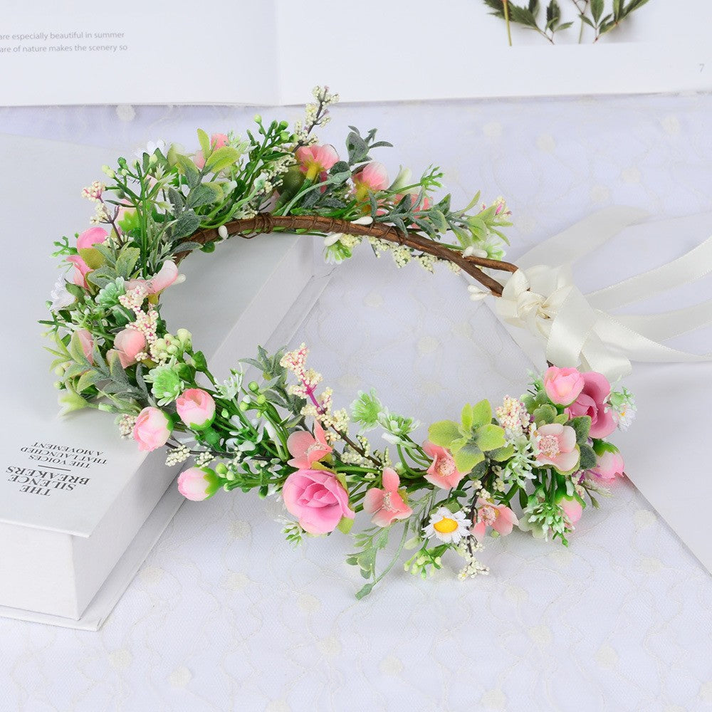 Forest style bride sweet flower headband hair accessories super fairy small floral accessories and makeup styling photography photography travel photography