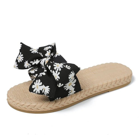 Women's Summer Flat Beach Casual Sandals - Slip-On Style