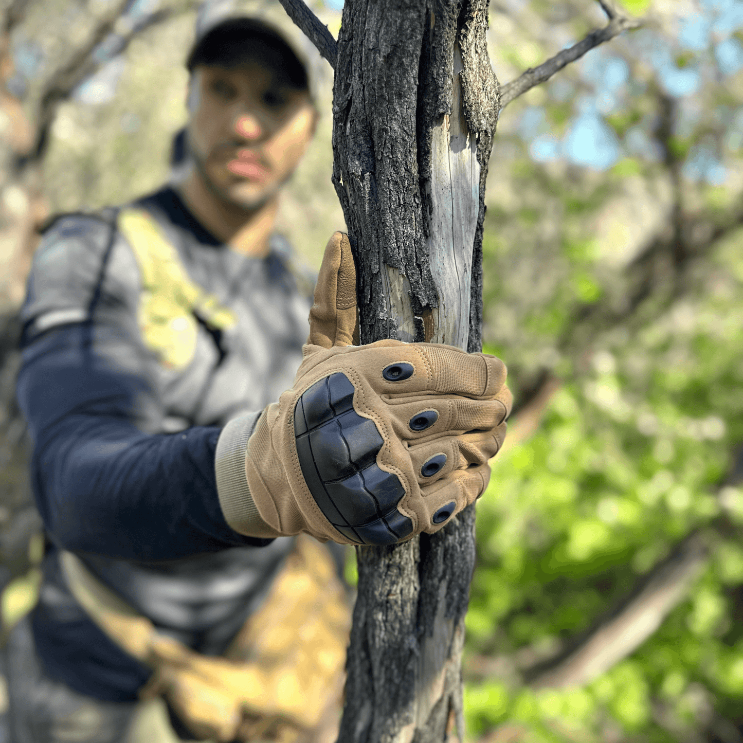 JupiterGear Tactical Military Airsoft Gloves for Outdoor Sports, Paintball, and Motorcycling with Touchscreen Fingertip Capability