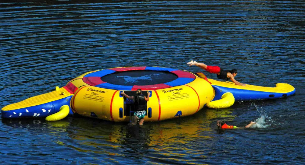 Island Hopper 15′ Water Trampoline Gator Water Park