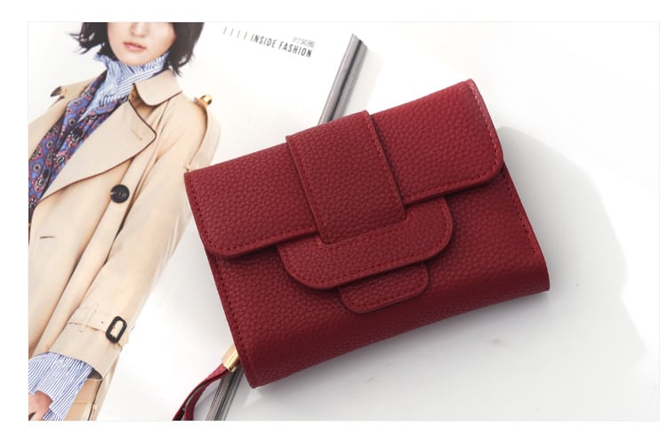 Fashionable Ladies Wallet with Lychee Pattern Design