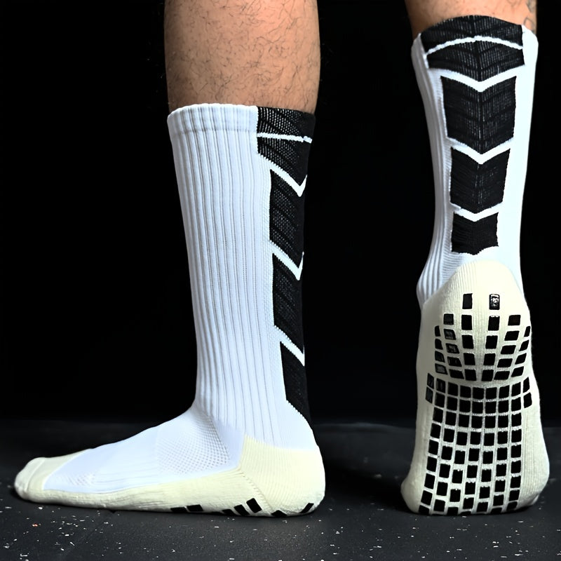 Non-Slip Soccer Grip Socks with Towel Bottom for Enhanced Performance and Stability in Sports