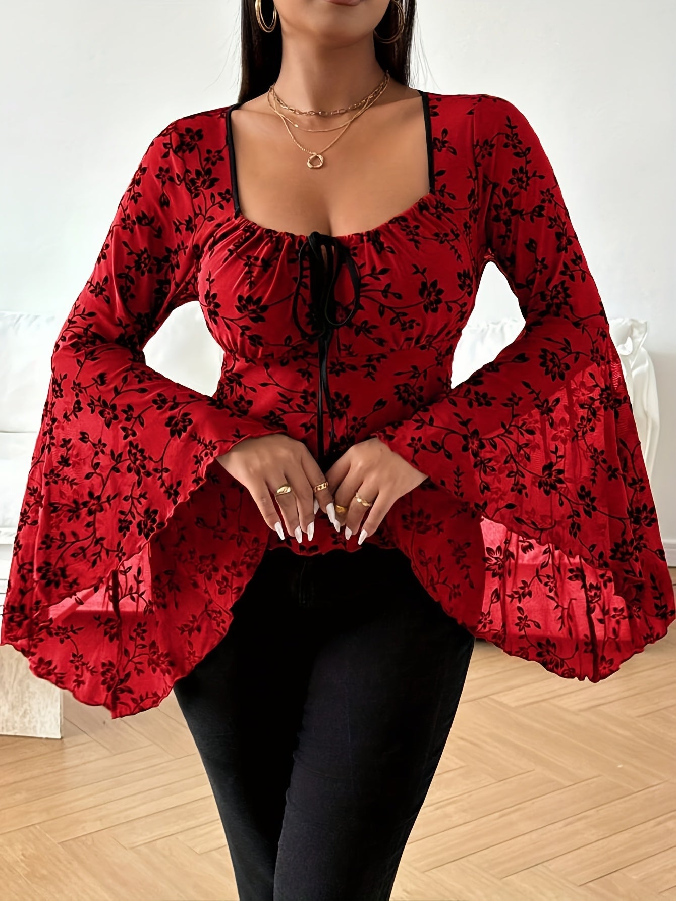 Chic Red Floral Plus Size Top Puffed Sleeves Bows