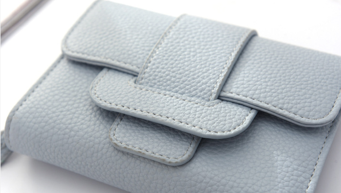 Fashionable Ladies Wallet with Lychee Pattern Design