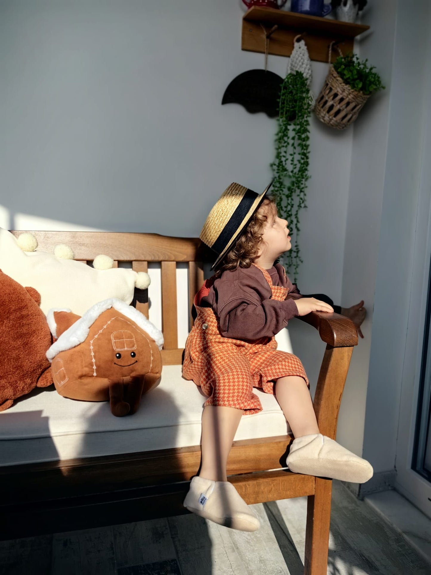 Fleece Baby House Booties, Non-Slip Sole, Organic Cotton Lining, Beige