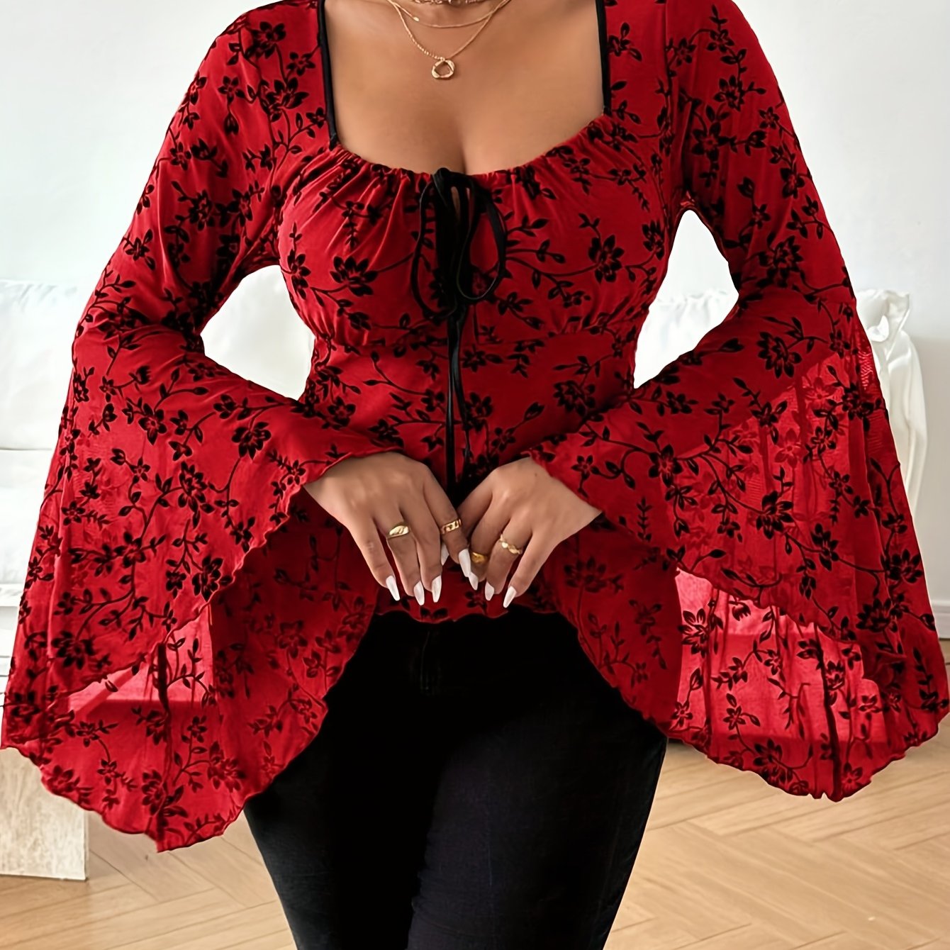 Chic Red Floral Plus Size Top Puffed Sleeves Bows