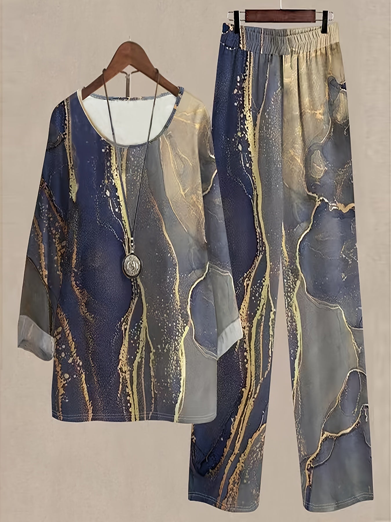 Plus Size Marble Print Long Sleeve Set