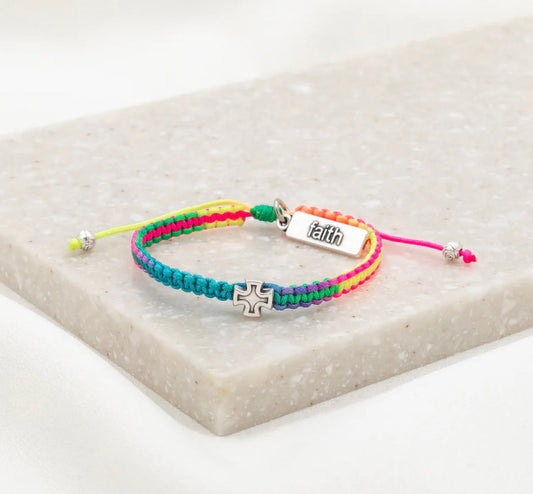 Wonderfully Made Blessed Kid’s Bracelet (Rainbow)