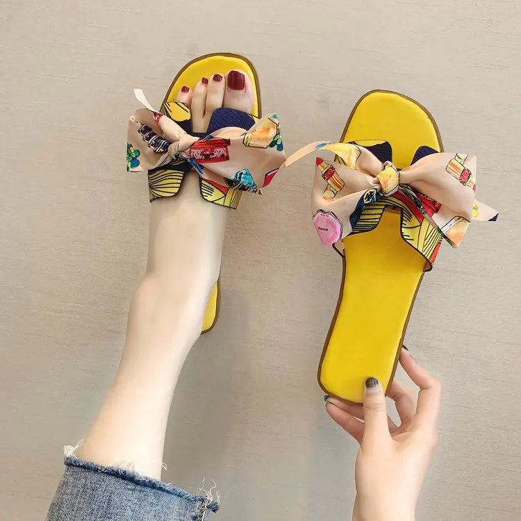 Women's Fashion Summer Flat Slippers with Bow Detail