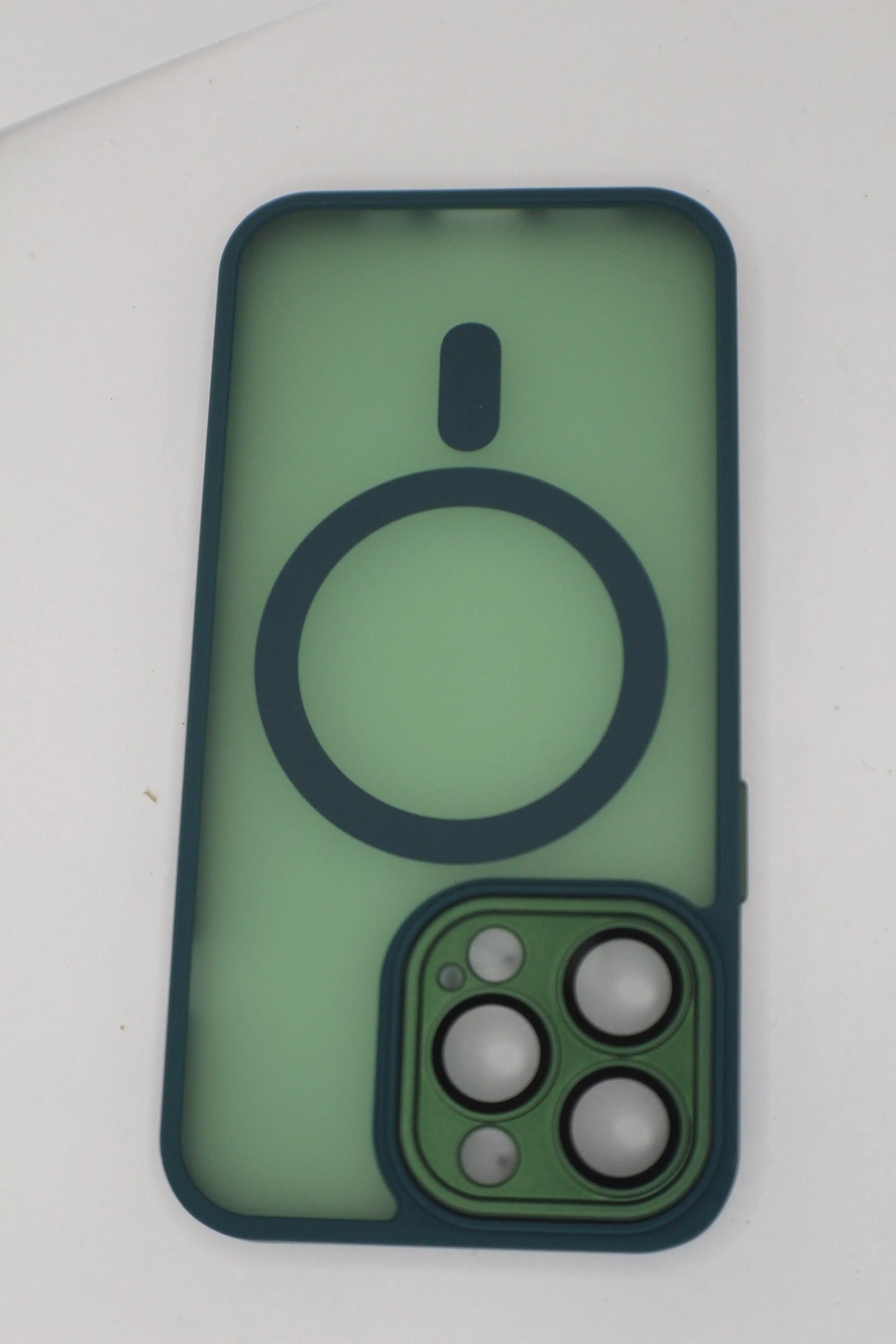 For Matte Armor Magnetic Wireless Shockproof Lens Protection Cover Matte Green