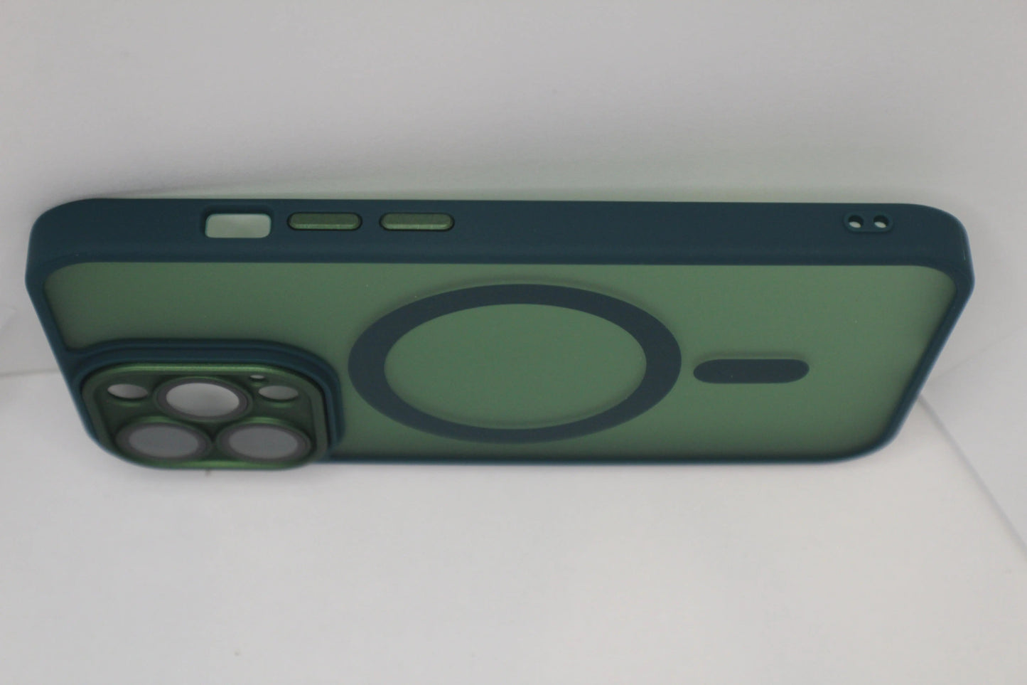 For Matte Armor Magnetic Wireless Shockproof Lens Protection Cover Matte Green
