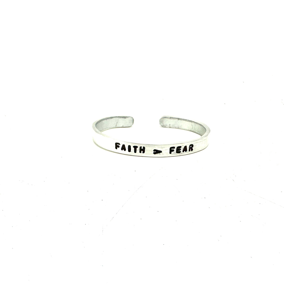 Inspirational Aluminum Cuff- Faith > Fear