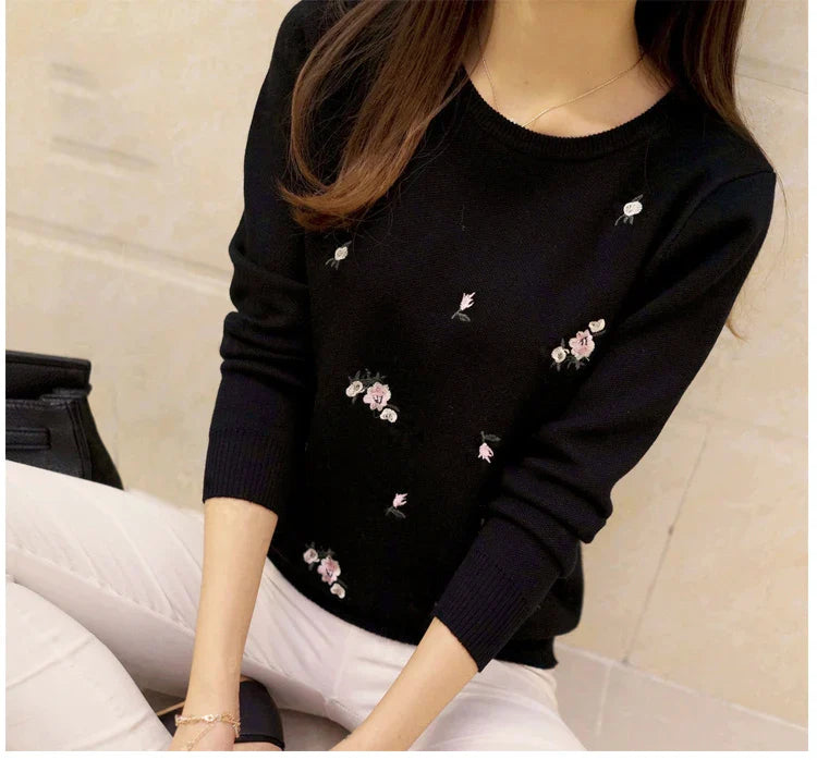 Women Embroidery Knitted  Pullover Sweater