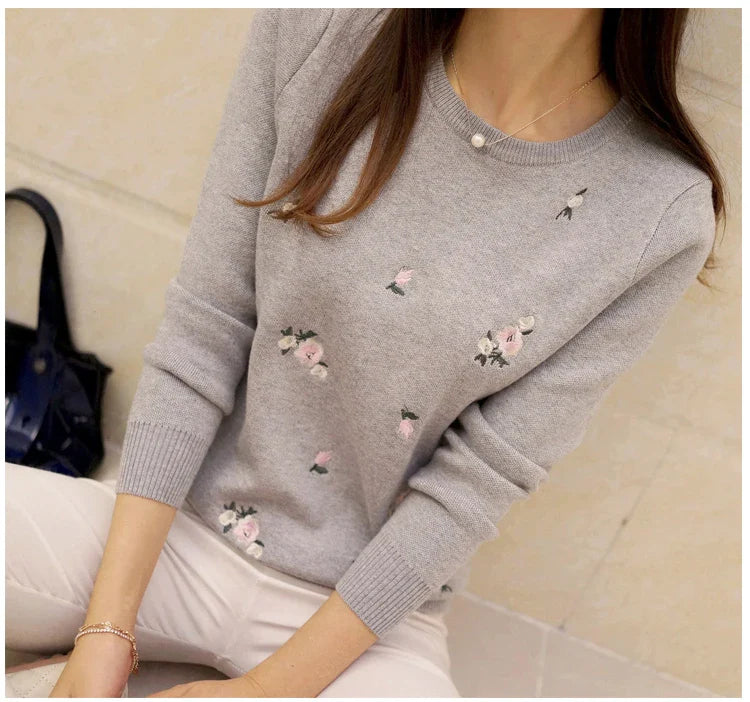 Women Embroidery Knitted  Pullover Sweater