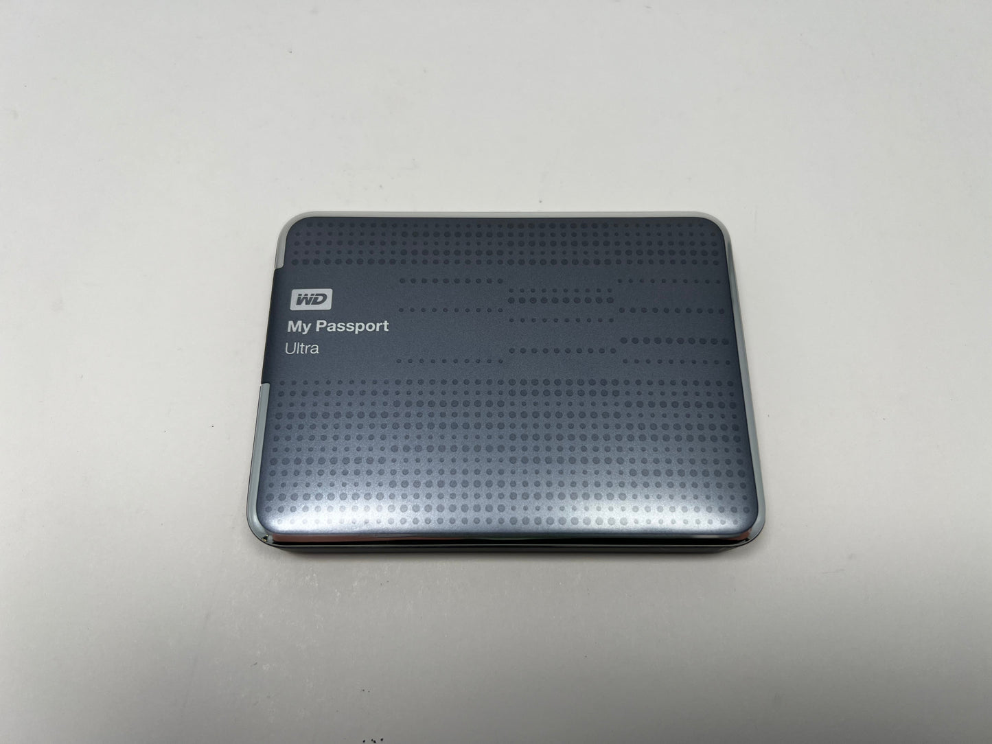 WD Passport Ultra HDD – 1TB Gray - Portable Hardrive
