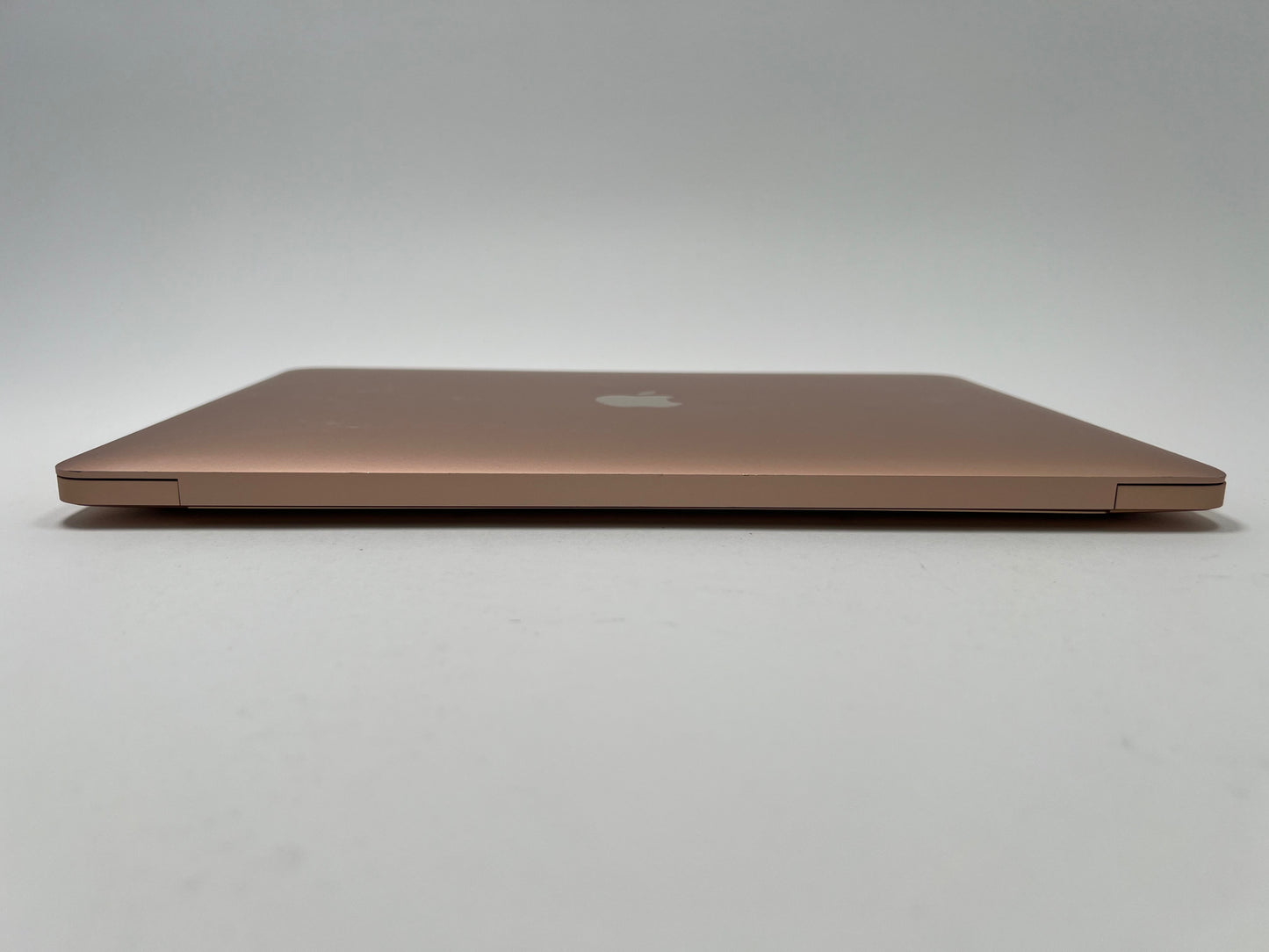 MacBook Air (2020) 13-inch – Intel Core i3 1.1GHz – 8GB RAM 256GB SSD