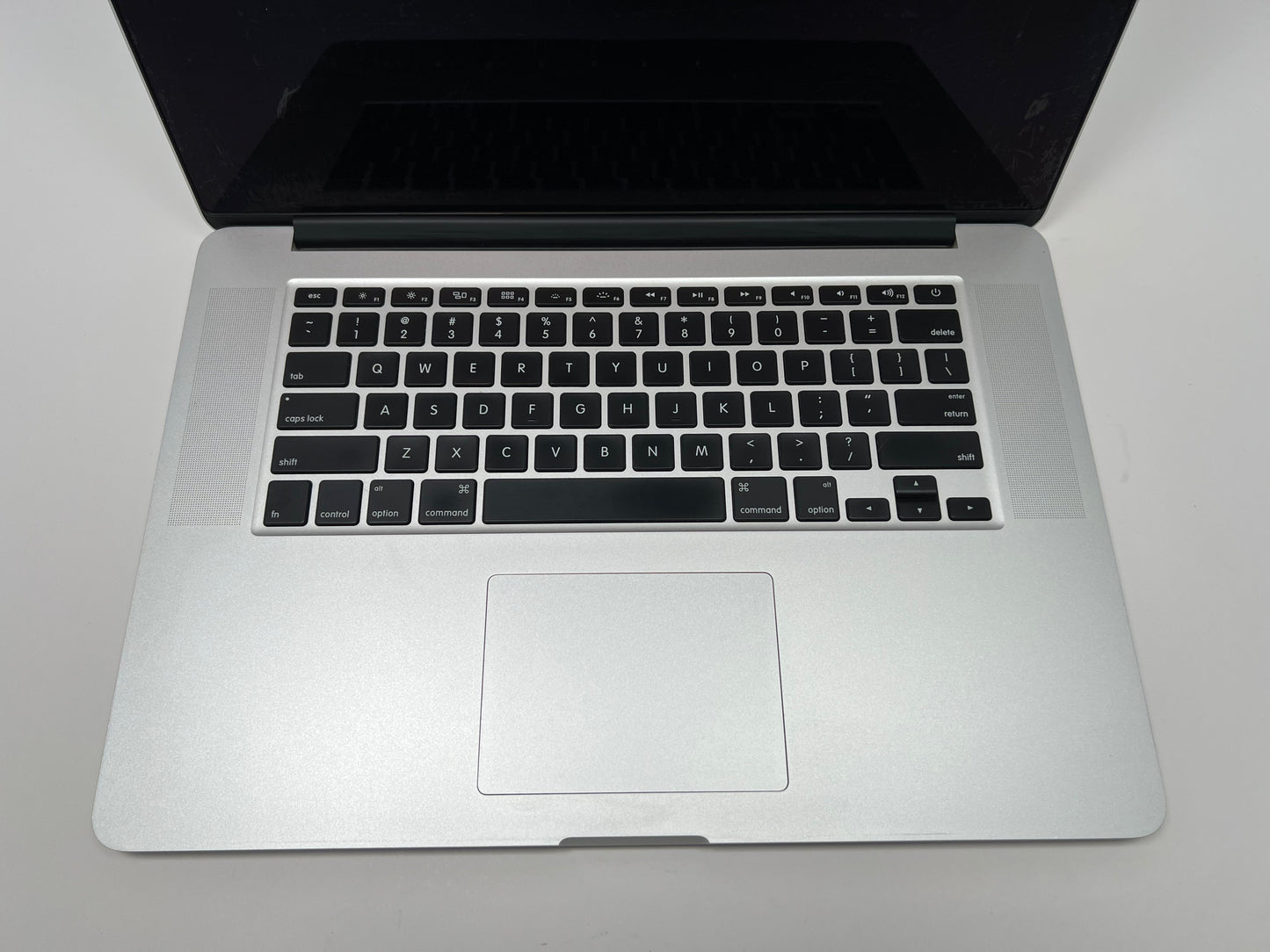 MacBook Pro (2014) 15-inch – Intel Core i7 2.5GHz – 16GB RAM 512GB SSD – NVIDIA GeForce GT 750M
