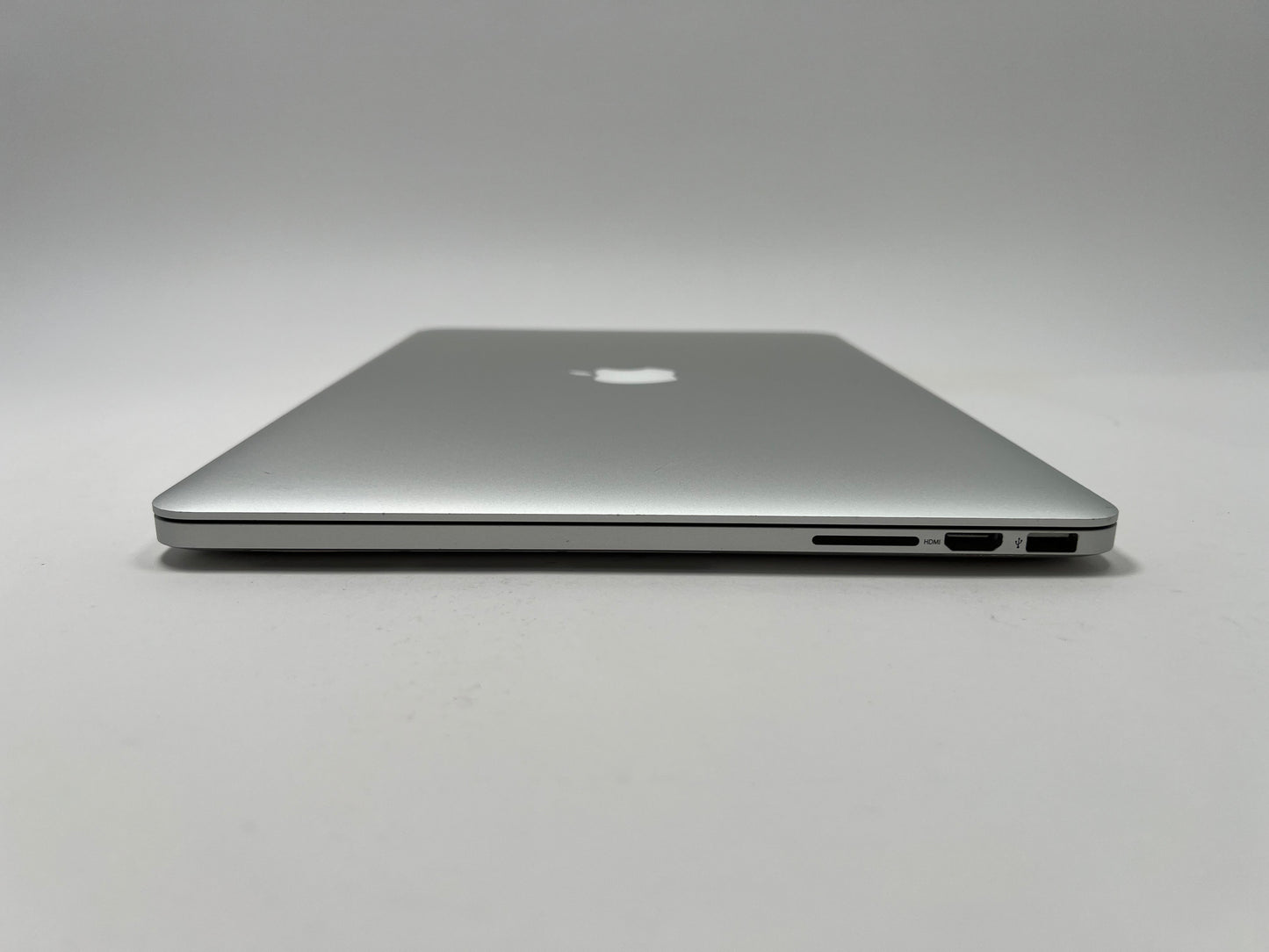 MacBook Pro (2014) 15-inch – Intel Core i7 2.5GHz – 16GB RAM 512GB SSD – NVIDIA GeForce GT 750M