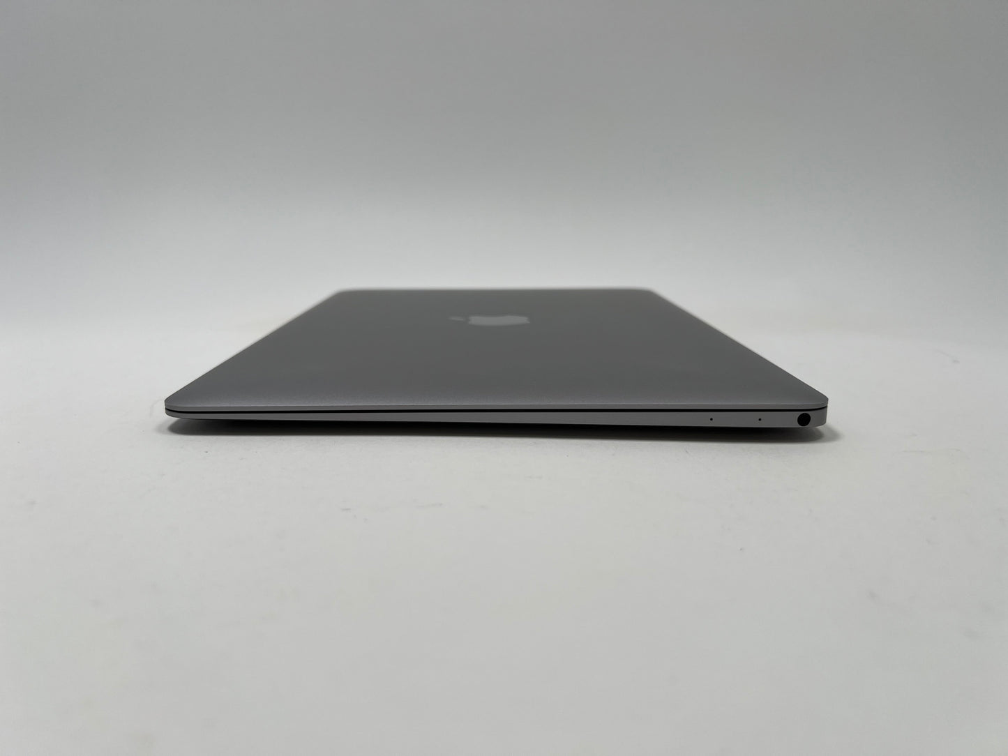 MacBook (2016) 12-inch Retina – Intel Core m7 1.3GHz – 8GB RAM 512GB SSD – 91 Battery Cycles