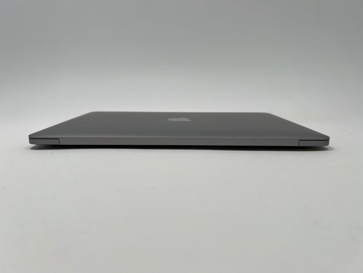 MacBook (2016) 12-inch Retina – Intel Core m7 1.3GHz – 8GB RAM 512GB SSD – 91 Battery Cycles