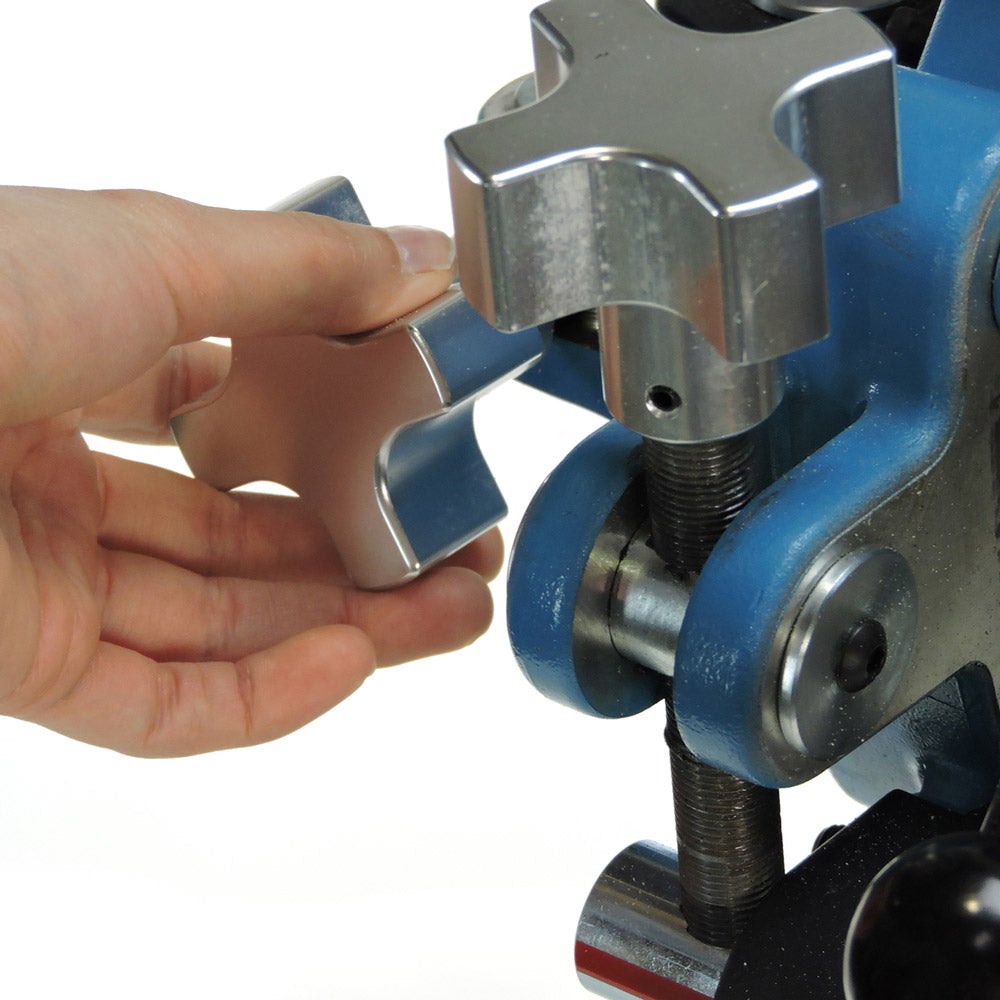 JUGS SP3™ Softball Pitching Machine