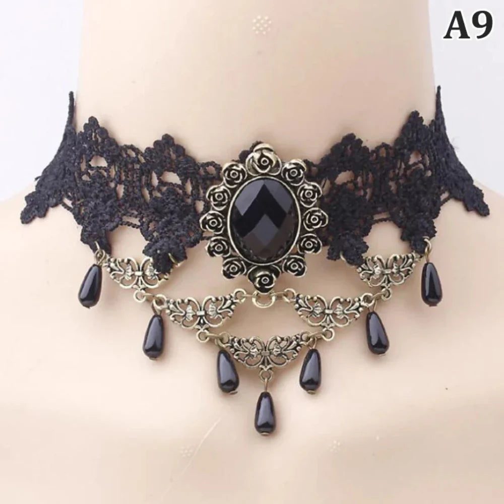 Gothic Vintage Chocker Necklace
