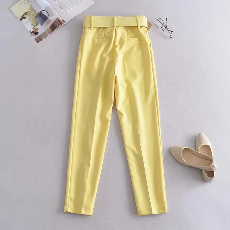 Fashionable Elegant High-Waisted Carrot Pants