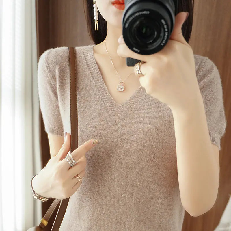 Women's V-Neck Short Sleeve Knit Sweater