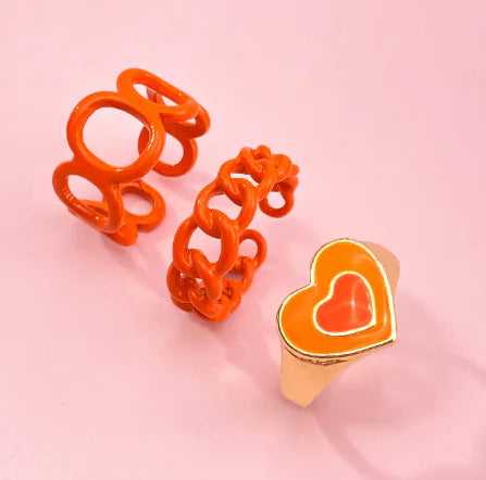 Vintage Embrace Hands Rings Set