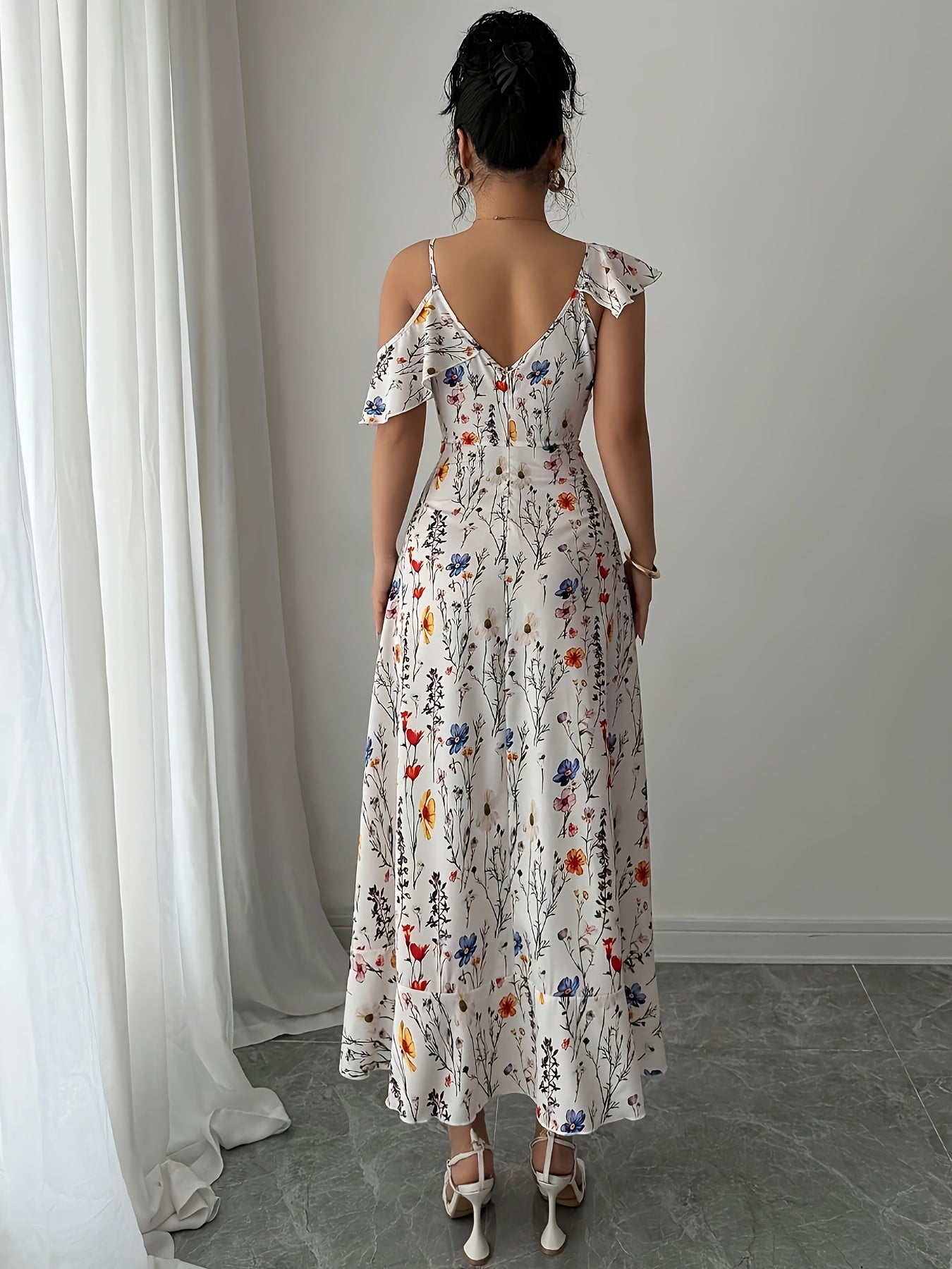 Elegant Ruffle Hem Floral V-neck Midi Dress