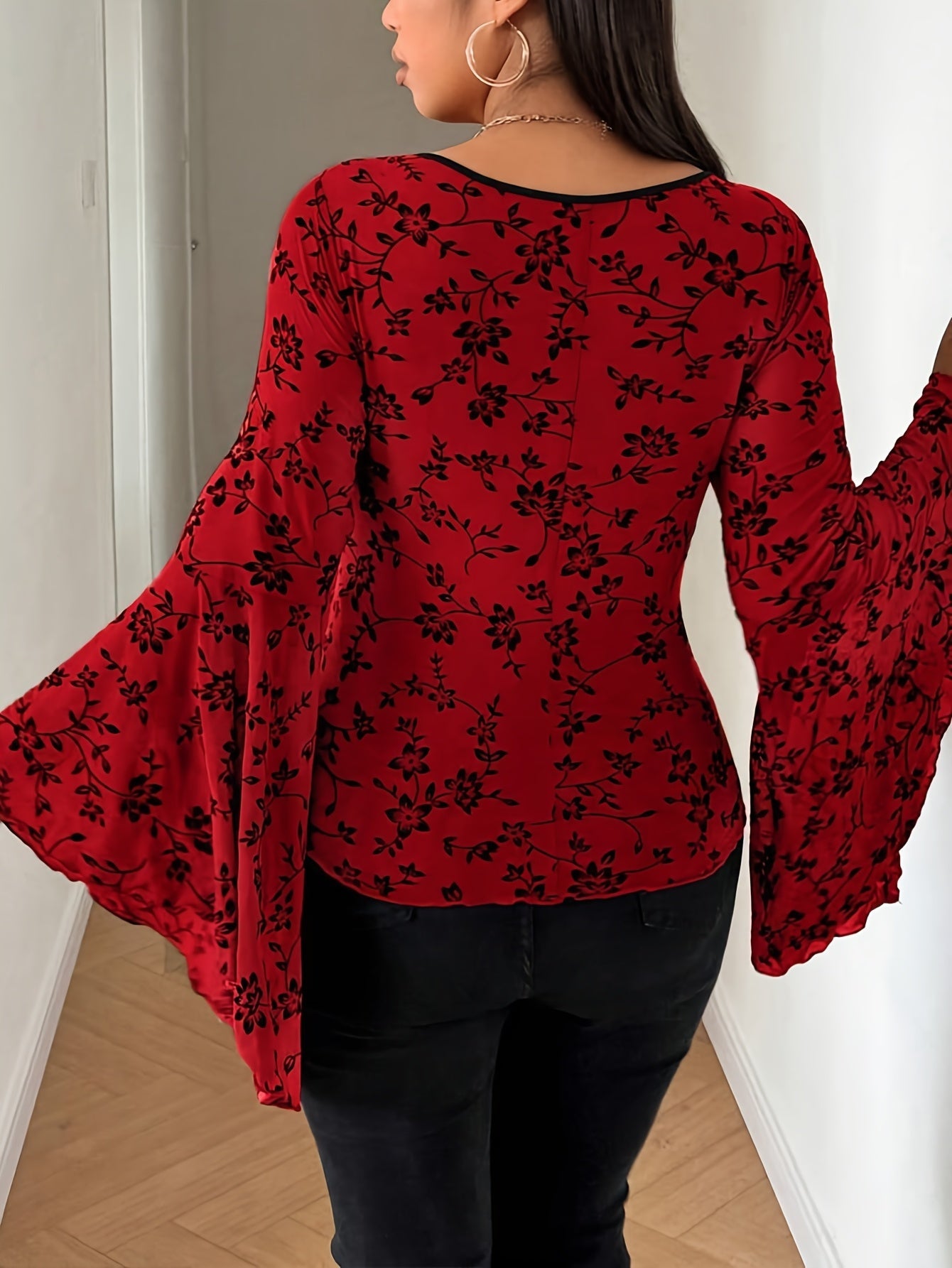 Chic Red Floral Plus Size Top Puffed Sleeves Bows