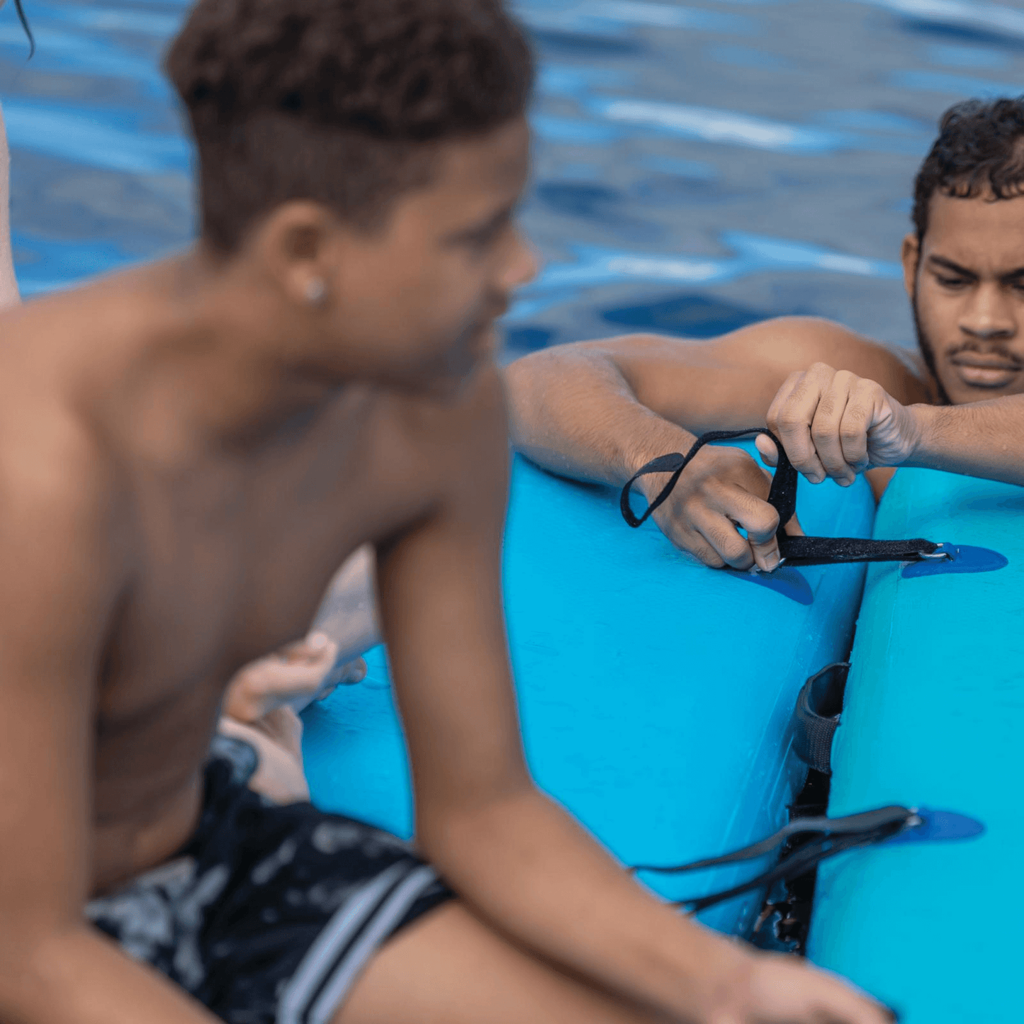 WOW Watersports 10'x8'x6" Drop Stitch Vacation Station Dock w Handles