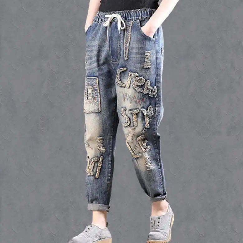 Comfortable Women's Wide Leg Jeans with Elastic Waist