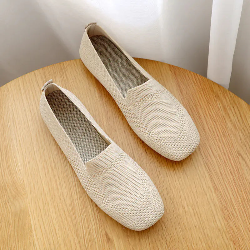Plus Size Knitted Flat Shoes for Women