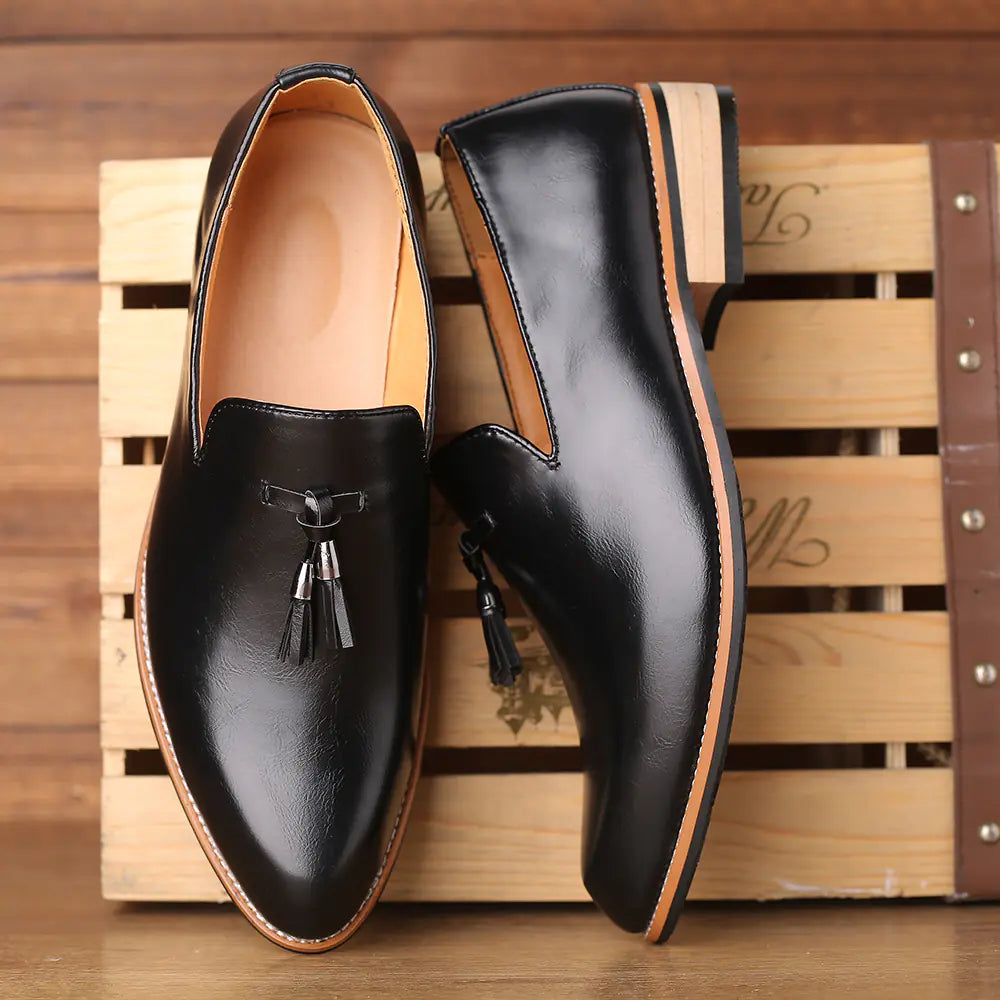 Men's Pointed Toe Leather Dress Shoes - Slip-On Style